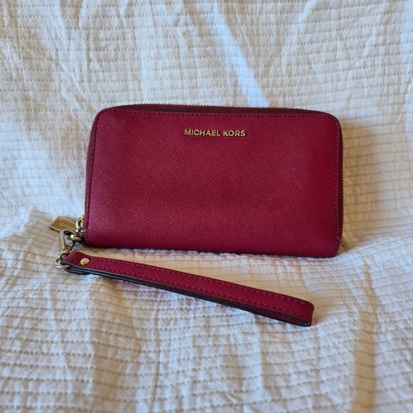 Michael Kors DK Raspberry Wristlet Wallet - Picture 1 of 6